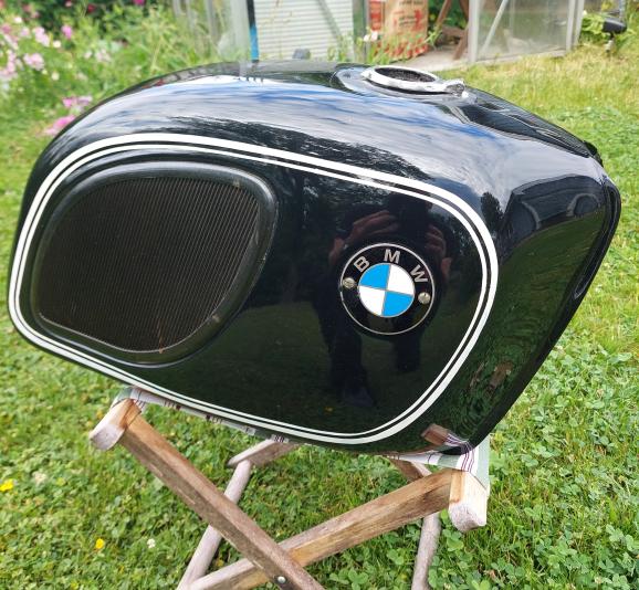 BMW Tank