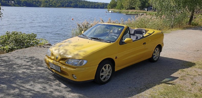 Renault Megane Karmann