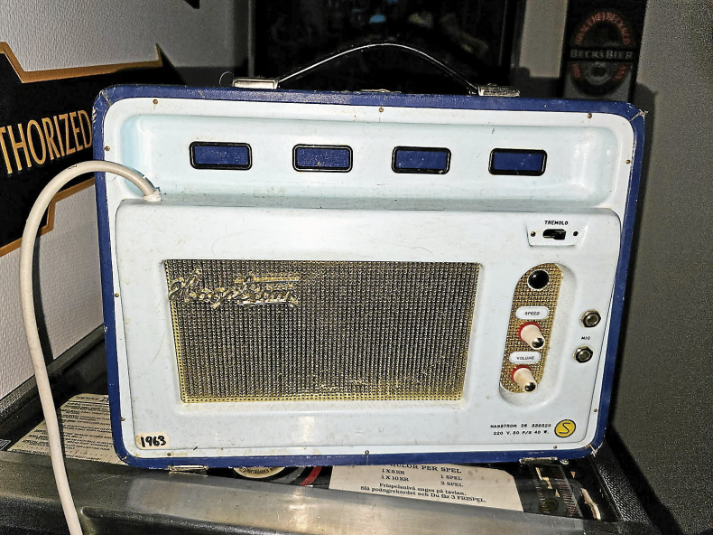 Hagström 26 gitarrförstärkare -63