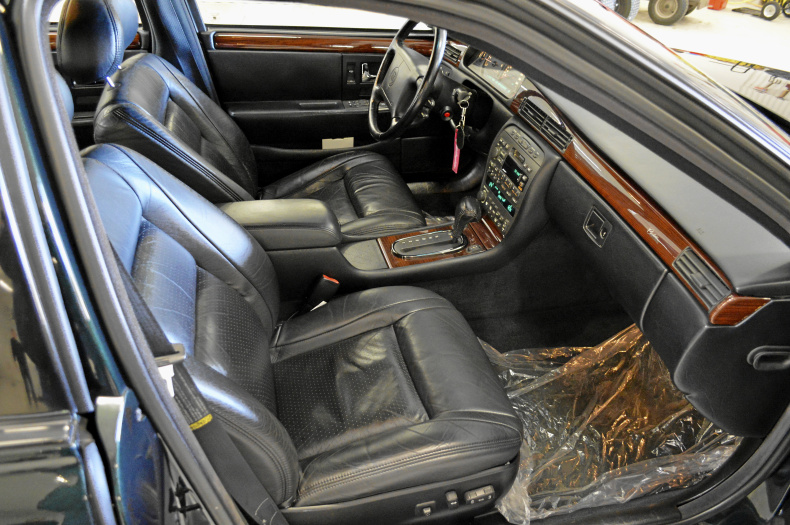 Cadillac STS