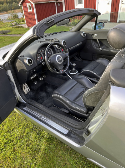 Audi TT Roadster 180 hk