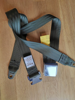 Midjebälte till USA-bil