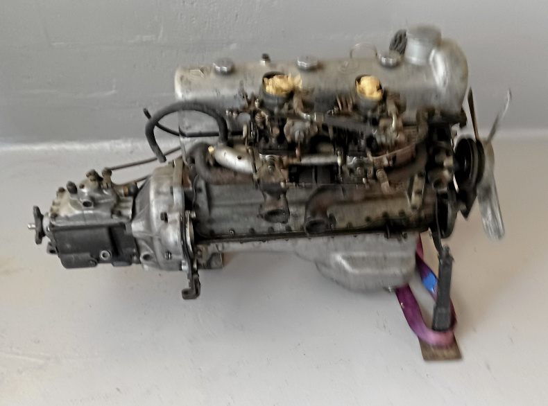 Mercedes 220S