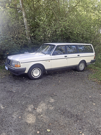Volvo 245 GL-88