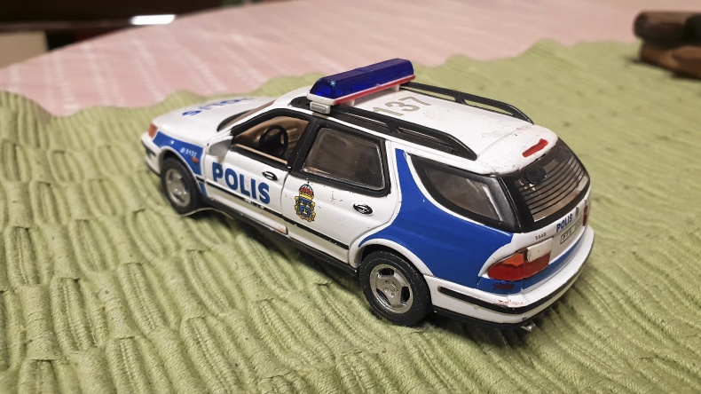 POLISBIL SAAB TURBO