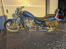 SUZUKI INTRUDER VS 750 cc