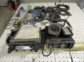 Kombinerad bilstereo / PR-radio