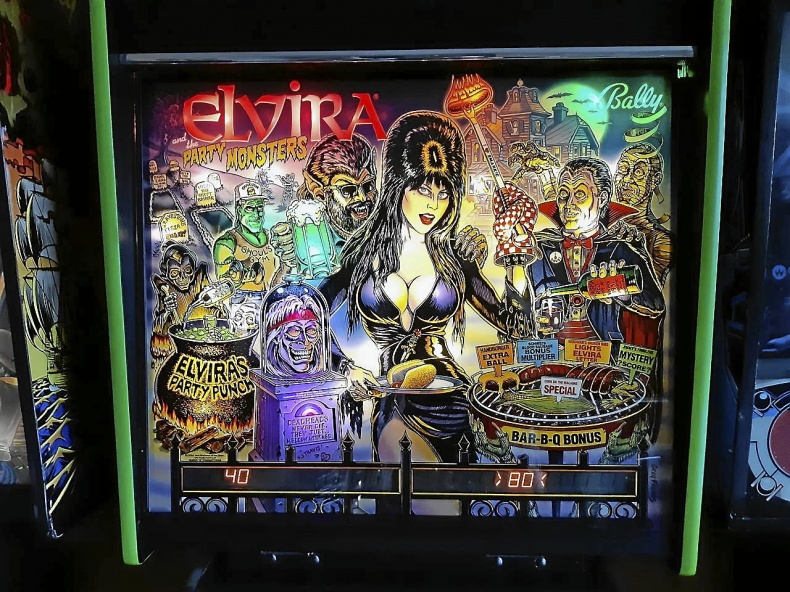 Flipperspel Elvira Bally