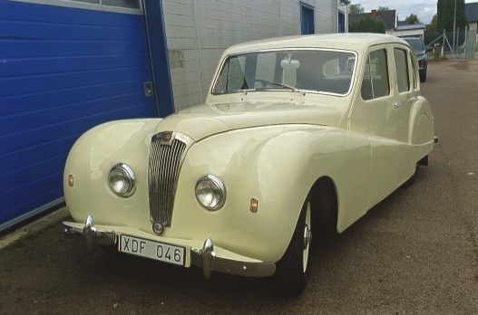 Lea Francis Mark Six Saloon