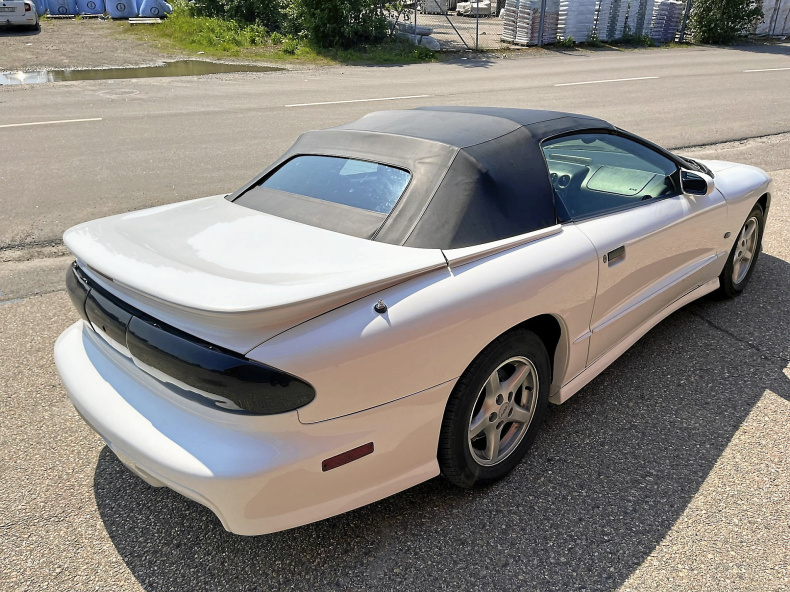 Pontiac Trans Am cab