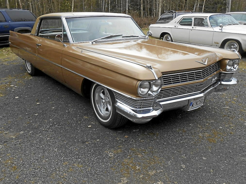 Cadillac Coupe De Ville