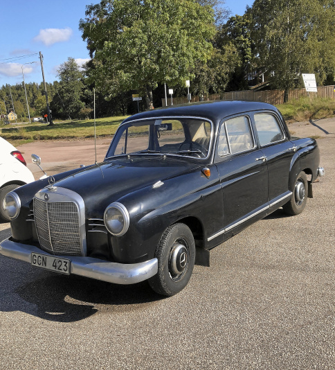 Mercedes 180 D