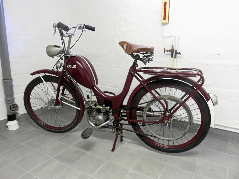 Moped Apollo