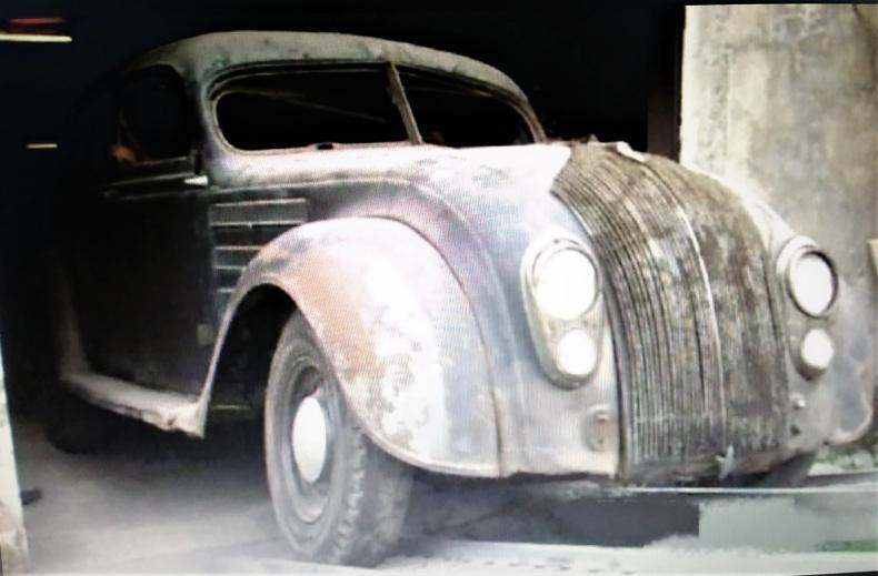 1934 Chrysler Airflow