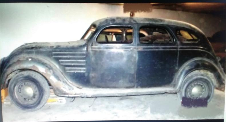 1934 Chrysler Airflow