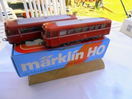 2 stycken, 3016 Märklin H0 rälsbussar