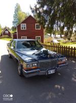 Cadillac Brougham