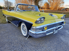 Ford Fairlane 500 Sunliner