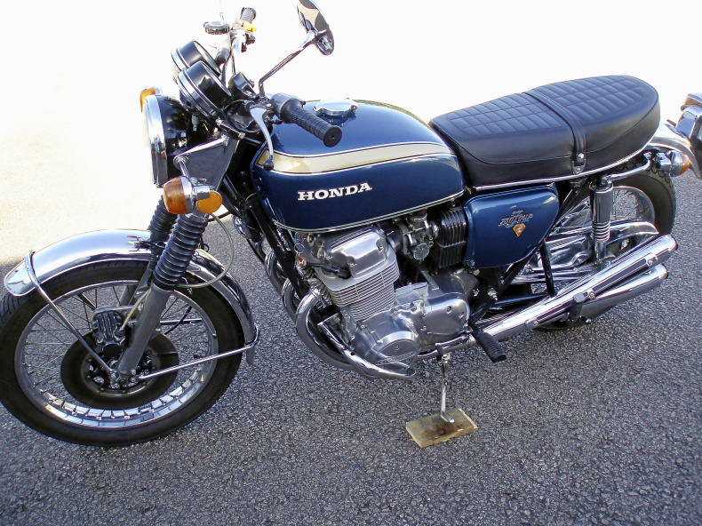 Honda CB 750 K2