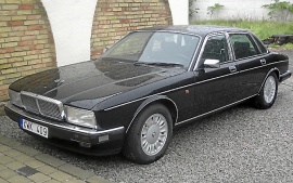 Jaguar/Daimler Double Six