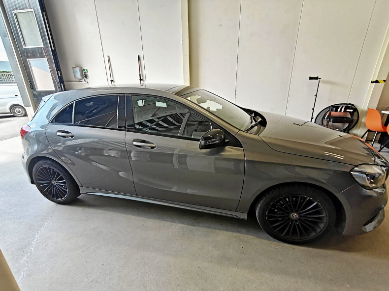 Mercedes-Benz A180D