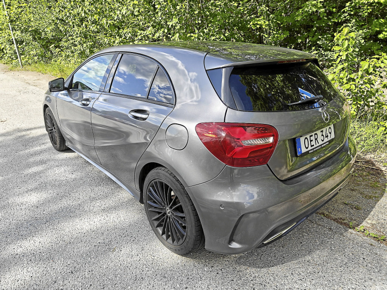 Mercedes-Benz A180D
