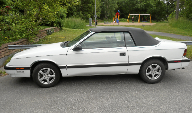 Chrysler La Baron cab