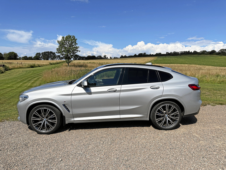 BMW X4 xDrive30d M-Sport Sv-såld Pano Drag Byte
