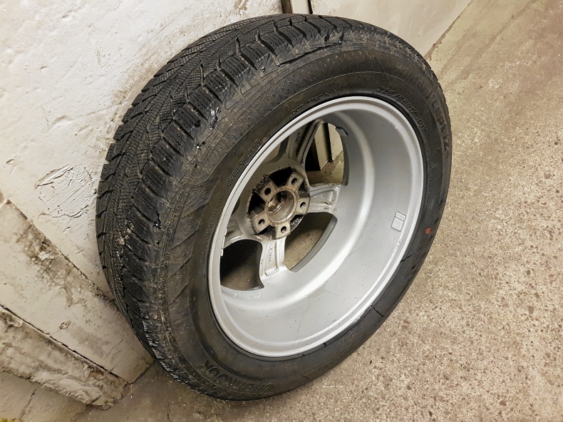LAND ROVER 17 TUM VINTERHJUL