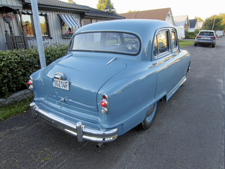 Standard Vanguard