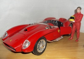1:18 Ferrari 250 Testa Rossa -57