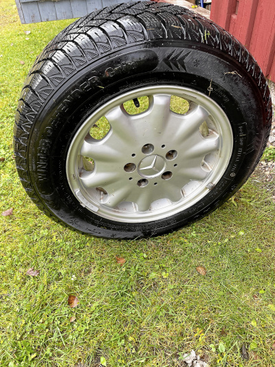 Vinterdäck och sommardäck 15 tum