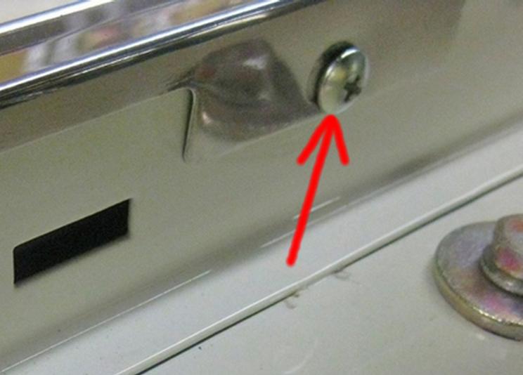 Till Cadillac 1963 Original skruv med mutterbricka