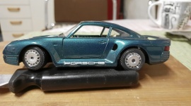 PORSCHE 959