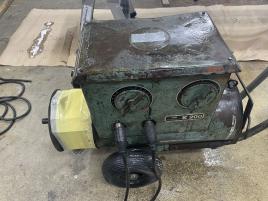 Div delar mycket mercedes