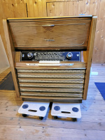 Radiomöbel