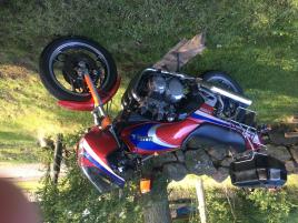Yamaha XJ 900