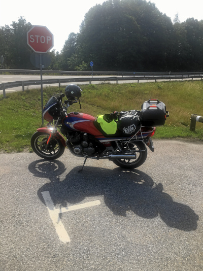 Yamaha XJ 900