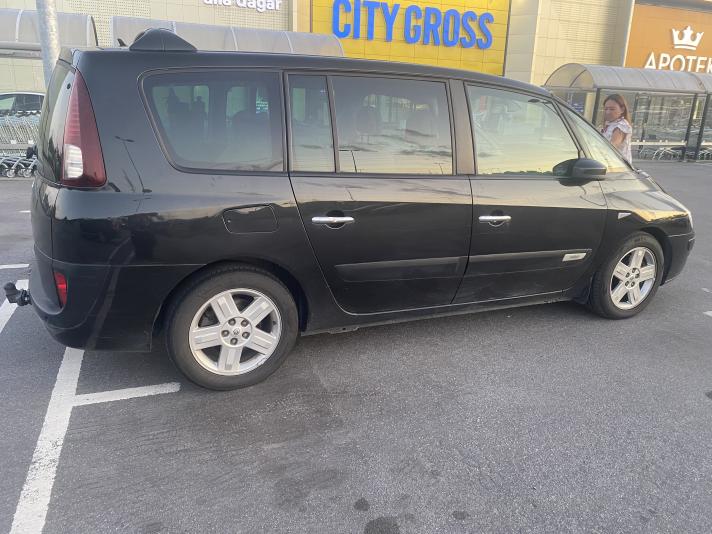 Renault  Espace 3.0 v6 dci 181hk