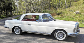 Mercedes 220SE coupe