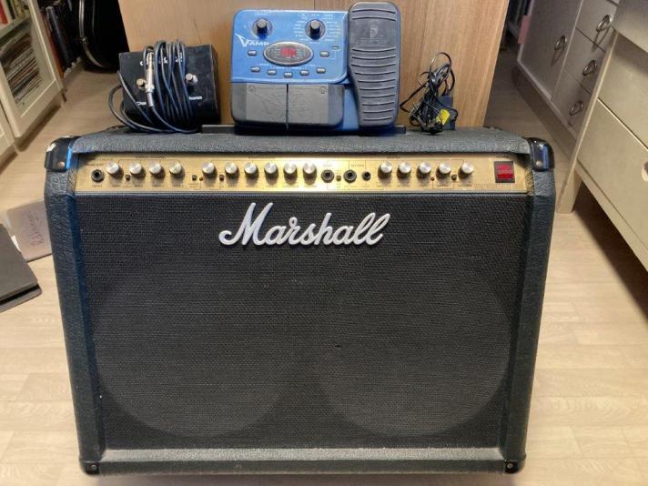 Marshall valvestack S80 8240 combo