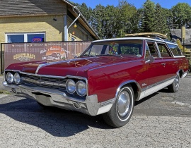 Oldsmobile Vista Cruiser St.car