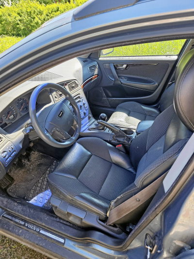 Volvo V70