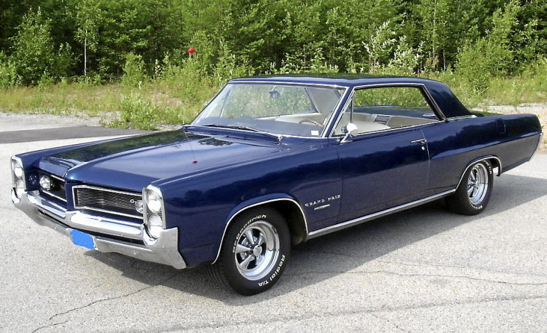 PONTIAC GRAND PRIX