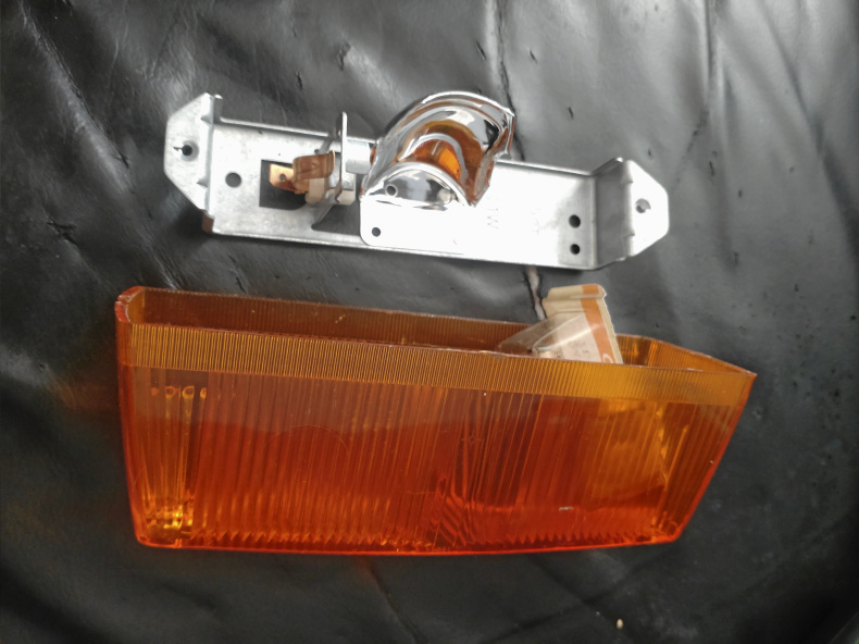 Volvo N 7-12 Blinkersglas
