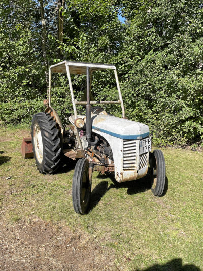 Massey Ferguson Ted 20