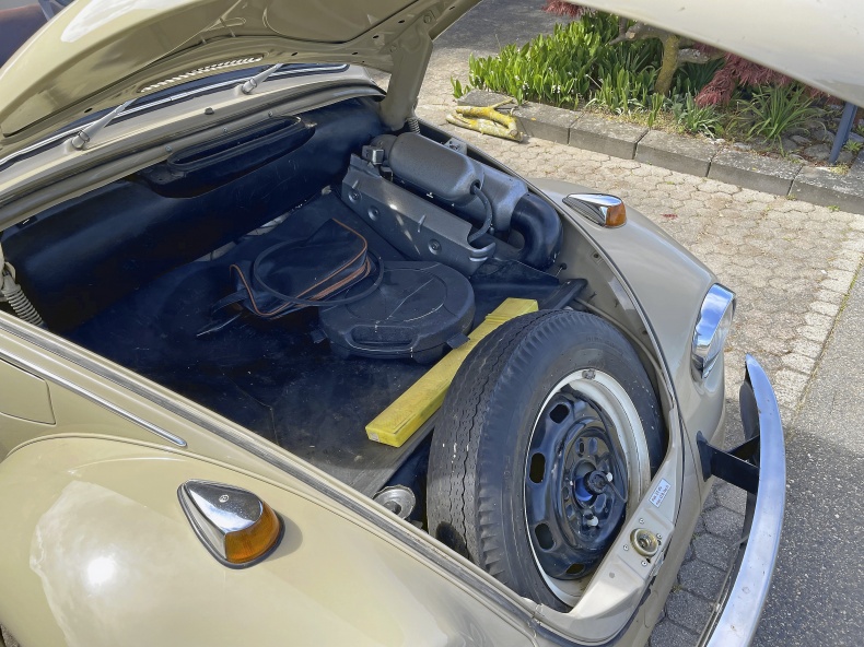 VOLKSWAGEN 1500 Lim 113