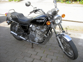 Suzuki GS 750L