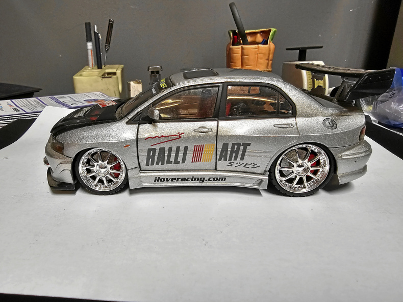 MITSUBISHI EVOLUTION VIII