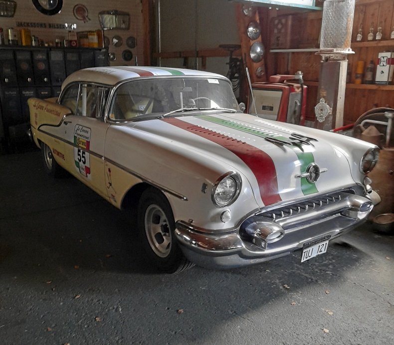 Oldsmobile